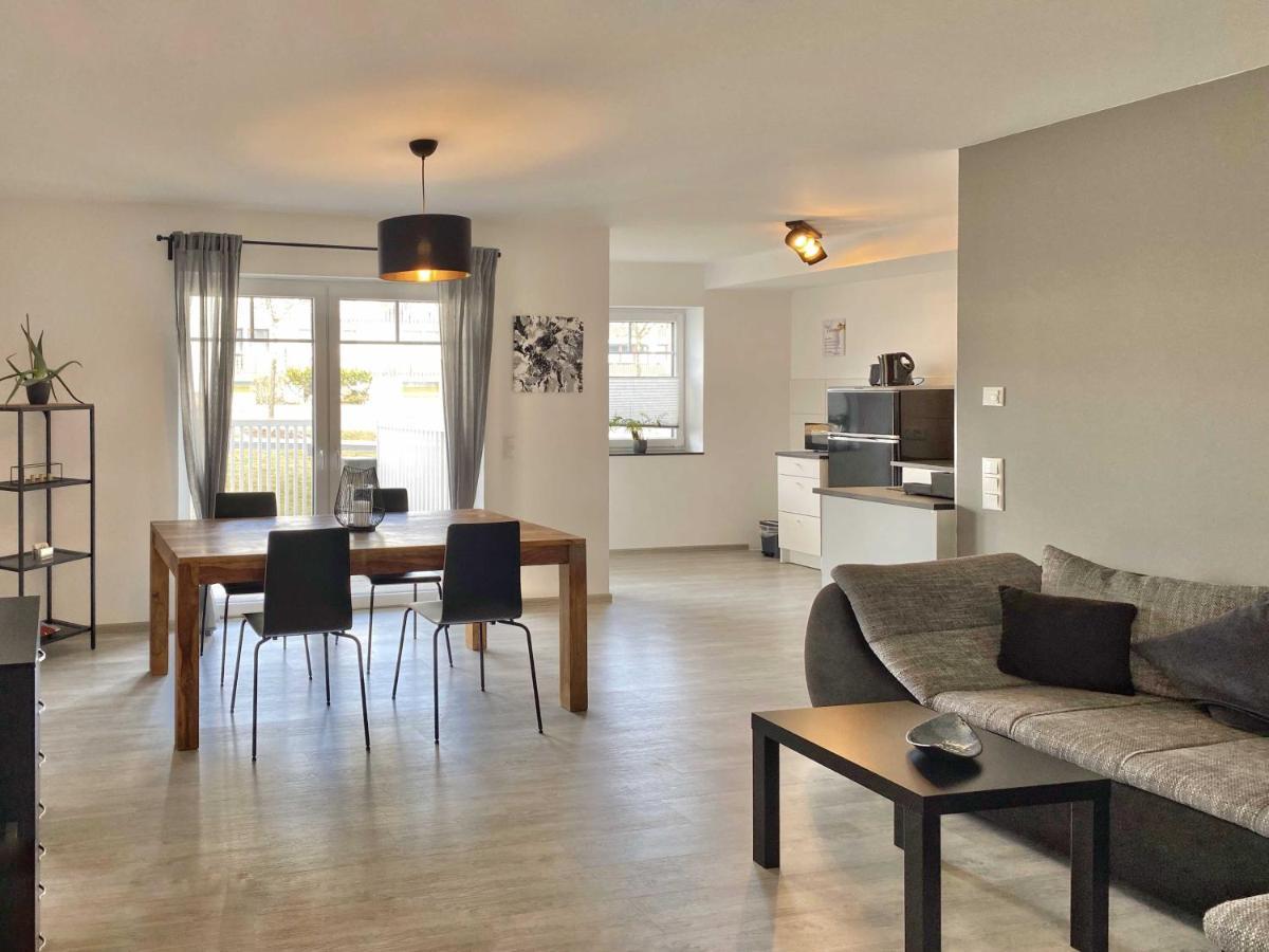 StayCozy Bike&Ski Apartments, free WIFI, Netflix, Erdgeschoss Winterberg Exterior foto