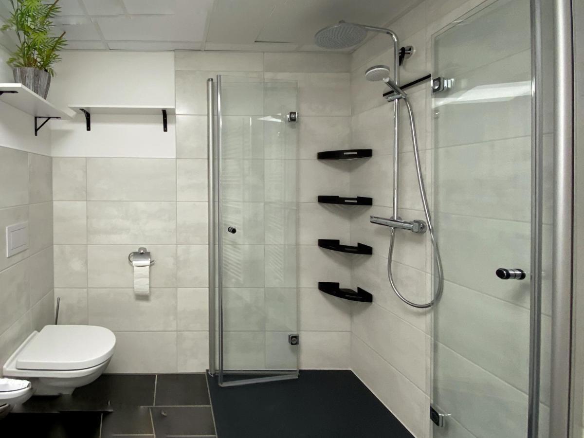 StayCozy Bike&Ski Apartments, free WIFI, Netflix, Erdgeschoss Winterberg Exterior foto