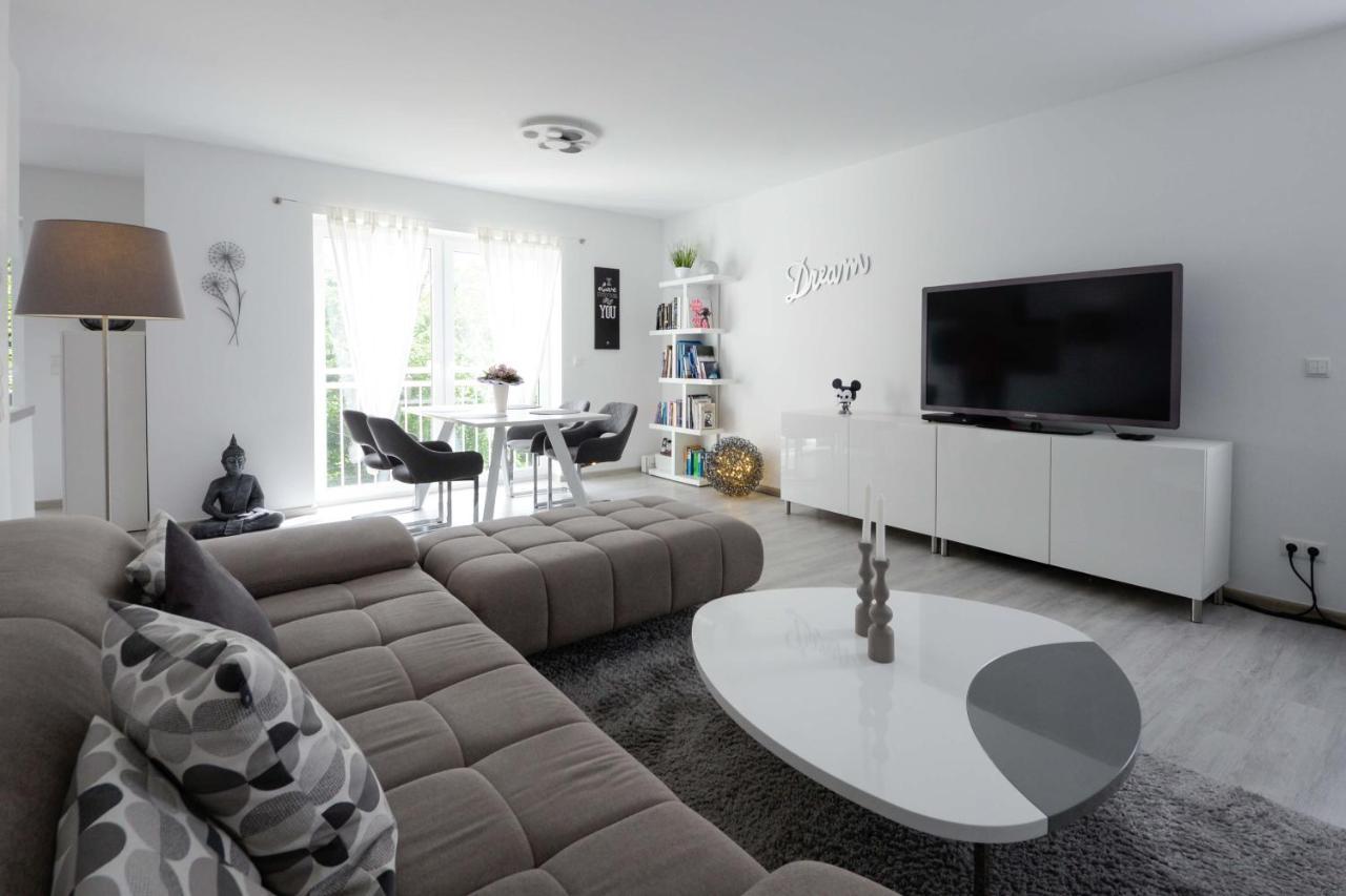 StayCozy Bike&Ski Apartments, free WIFI, Netflix, Erdgeschoss Winterberg Exterior foto