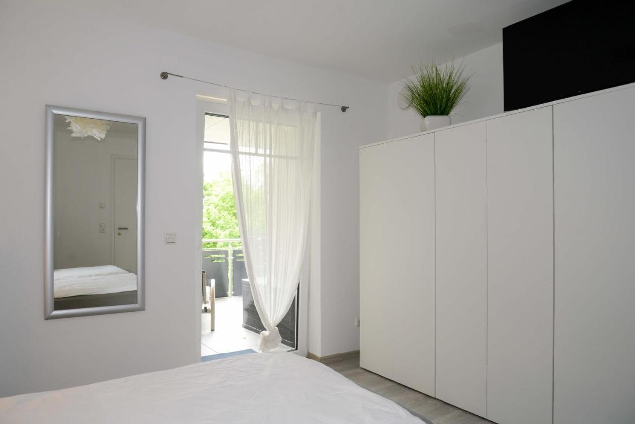 StayCozy Bike&Ski Apartments, free WIFI, Netflix, Erdgeschoss Winterberg Exterior foto
